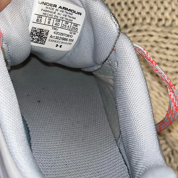 Under Armour Women's‎ UA Charged Escape 3 Reflect
Running Shoe - Picture 7 of 8